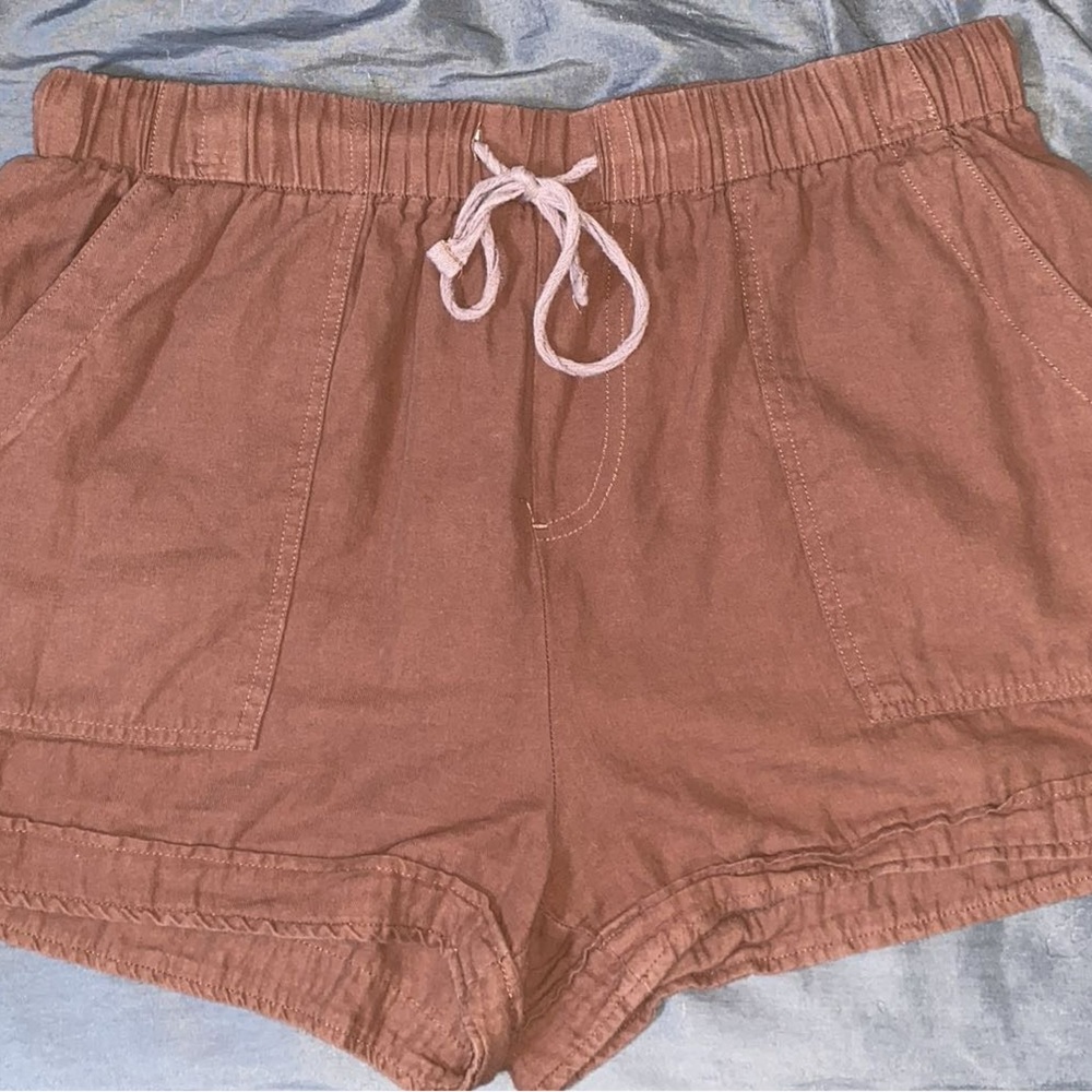 Dark Brown Merokeety Shorts. Size Large.